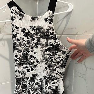 SO Junior's Dress Size M